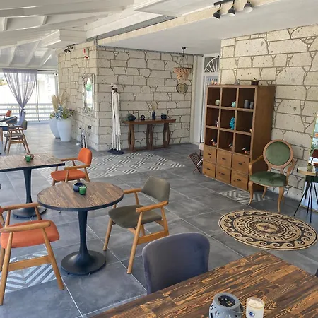 L'etro Maison Alacati ホテル 3*